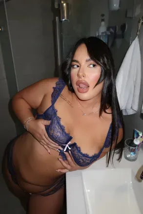 OnlyFans cuenta babygirl25il avatar 1