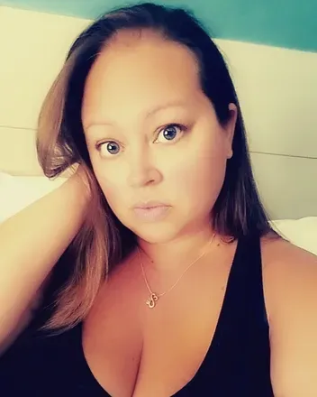 OnlyFans cuenta x_bustyfoxx_x avatar 1