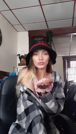 OnlyFans cuenta bad_lil_barbie_xxx avatar 1