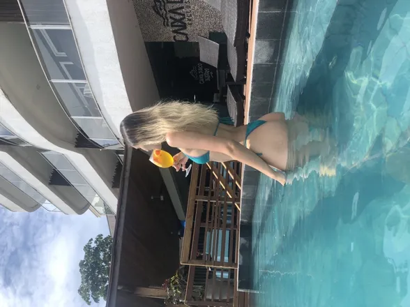 OnlyFans cuenta marjanapriv header 2