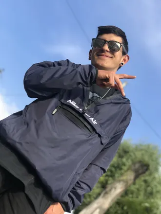 OnlyFans cuenta zoe1311stiven header 2
