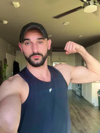 OnlyFans cuenta b_james1422 header 2
