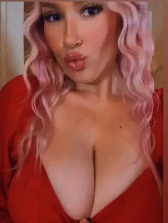 OnlyFans cuenta tittygg avatar 1