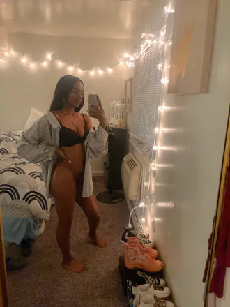 OnlyFans cuenta xmintchocolatechipx header 2