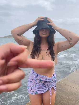 OnlyFans account  carids header 2