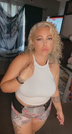 OnlyFans cuenta juliejewelz avatar 1