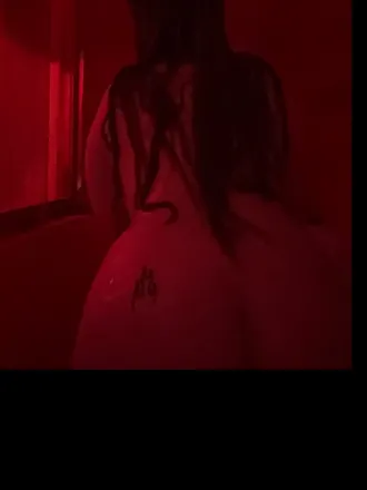 OnlyFans cuenta xoxonikkil header 2