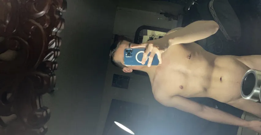 OnlyFans account  camet21 header 2