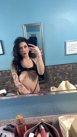 OnlyFans cuenta petite_queeeen avatar 1