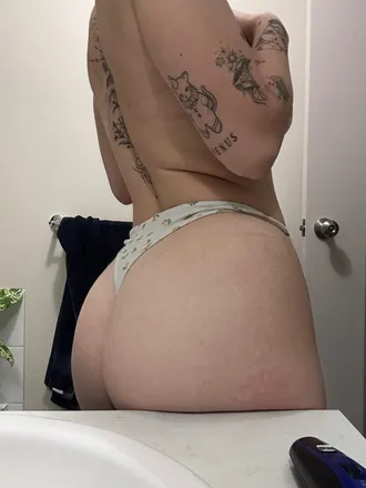 OnlyFans cuenta duckie1 header 2