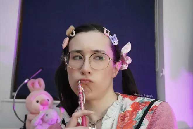 OnlyFans cuenta charliechapstix header 2