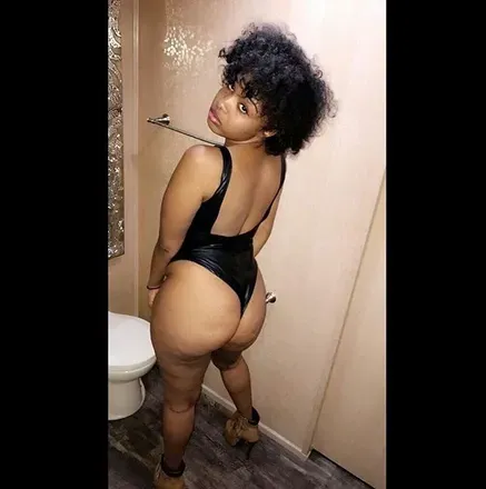 OnlyFans account  shesshe avatar 1