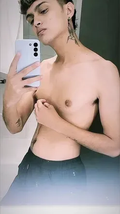 OnlyFans cuenta adenley22 avatar 1