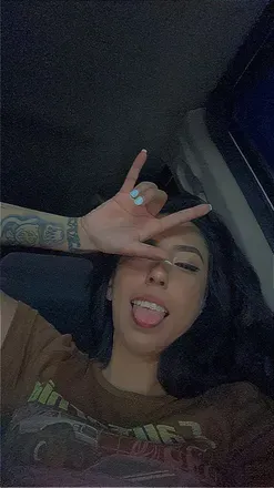 OnlyFans account  honeybee702 avatar 1