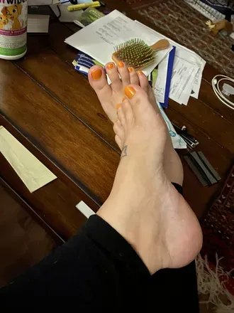 OnlyFans cuenta myfeetaresensitive avatar 1