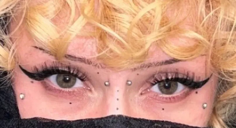 OnlyFans cuenta sexypixiexxx header 2
