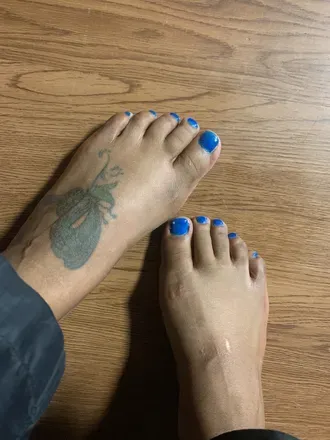 OnlyFans cuenta golden_f33t avatar 1