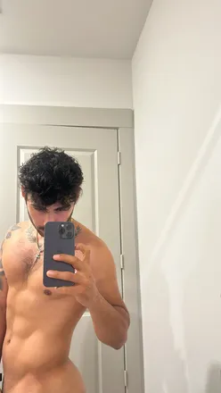 OnlyFans cuenta alexanderf24 header 2