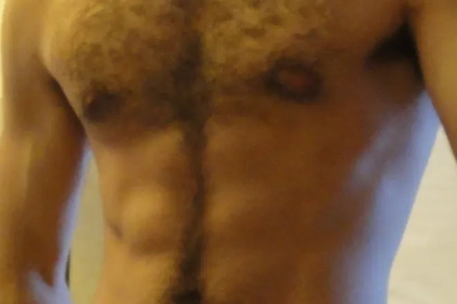 OnlyFans cuenta yourlatinhung header 2