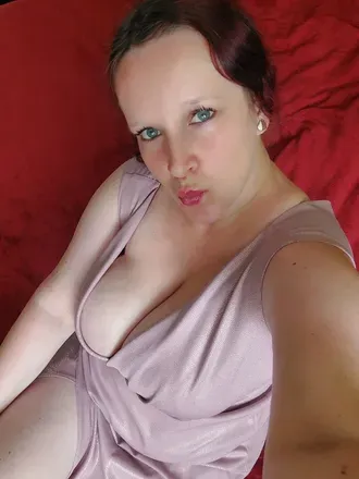 OnlyFans account  anuci avatar 1