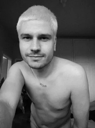 OnlyFans account  vrson avatar 1