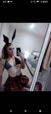 OnlyFans account  foreignbitvh header 2
