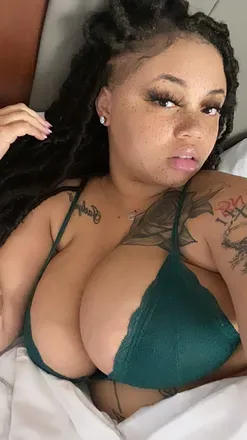 OnlyFans cuenta taysantana avatar 1