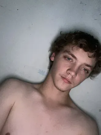 OnlyFans cuenta ashkyle16 header 2