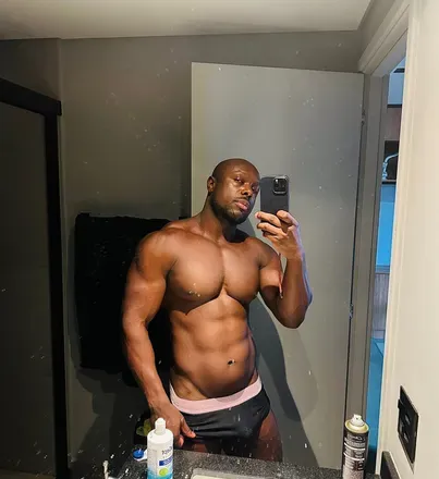 OnlyFans account  luiwnd avatar 1