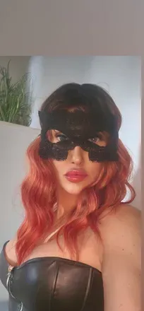 OnlyFans cuenta madamebellona avatar 1