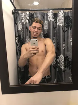 OnlyFans cuenta yender1998 avatar 1