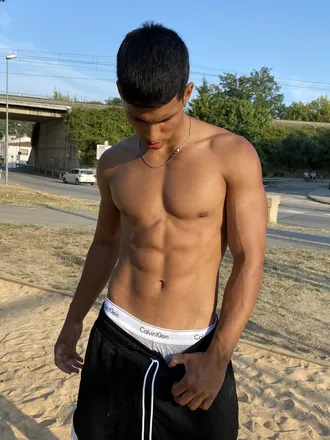 OnlyFans cuenta u28843590 header 2