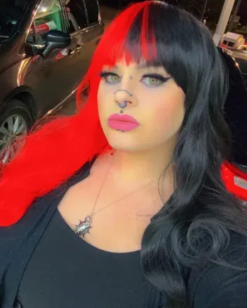 OnlyFans cuenta meadams96 avatar 1