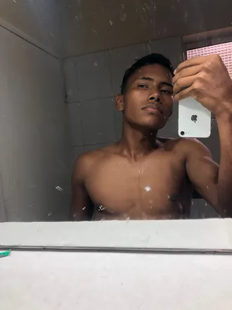OnlyFans cuenta danieladuen header 2