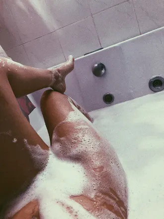 OnlyFans cuenta isa.scott header 2