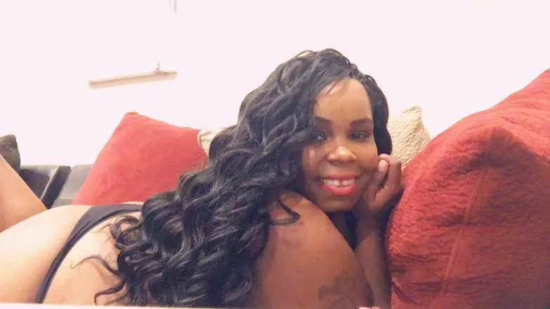 OnlyFans cuenta missdiimplz header 2