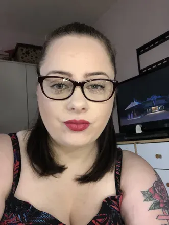 OnlyFans account  gem8955 avatar 1