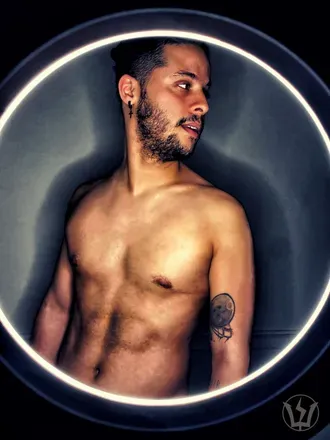 OnlyFans cuenta oly_zamani avatar 1