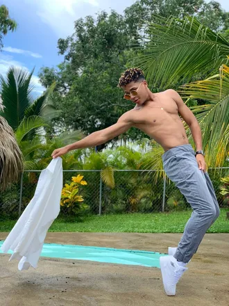 OnlyFans cuenta u57435272 header 2