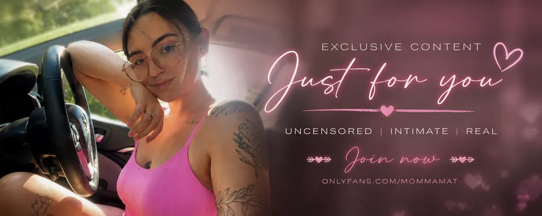 OnlyFans cuenta mommamat header 2