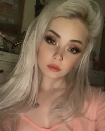 OnlyFans cuenta porcelainroses avatar 1