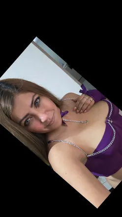OnlyFans cuenta realwoman2013 header 2