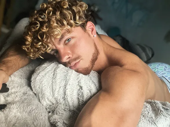 OnlyFans cuenta wildcardprince header 2