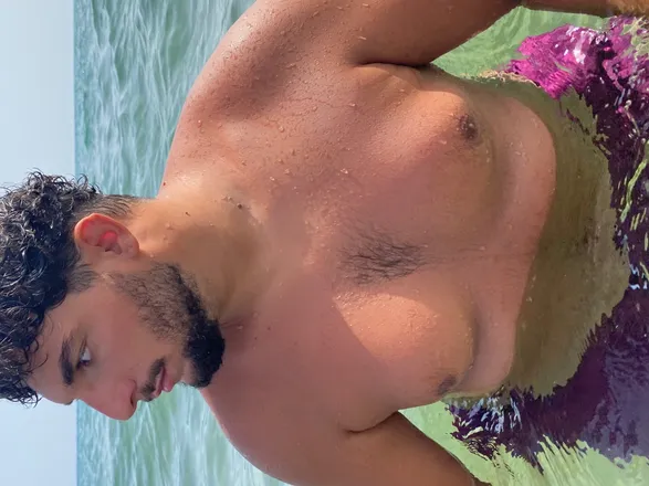 OnlyFans cuenta bigb0otyqueen header 2