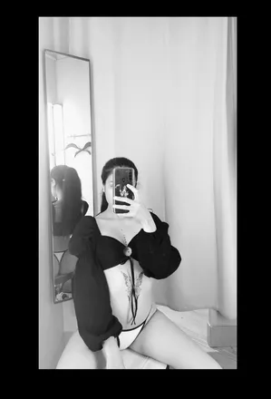 OnlyFans cuenta lava12 header 2