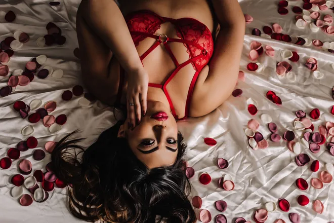 OnlyFans cuenta divinexhighness header 2