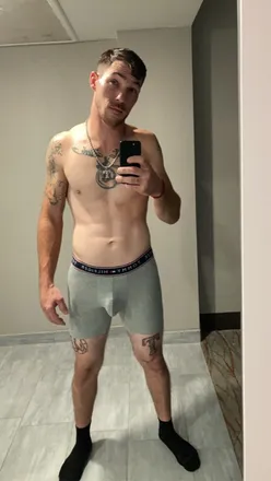 OnlyFans cuenta bg4l_tr33 header 2