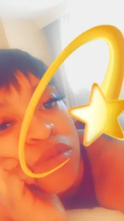 OnlyFans cuenta ella_wishes header 2