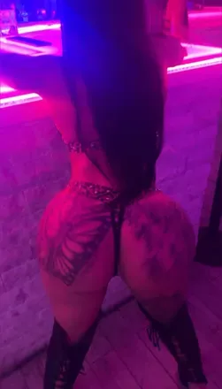 OnlyFans cuenta maarie_24 avatar 1