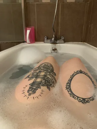 OnlyFans cuenta kelliemel header 2